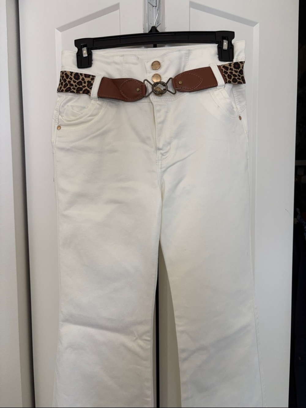 NWT [Bartolomeo] Columbian White Stretch Flare Jeans & Belt Women’s US 4/6 - Picture 4 of 15